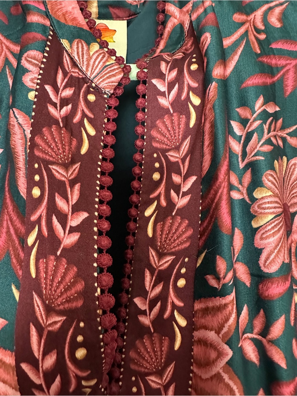 FARM Rio Seashell Tapestry Printed 3/4-
Sleeve Maxi Dress
This Item Is Sold Out - Picture 3 of 7